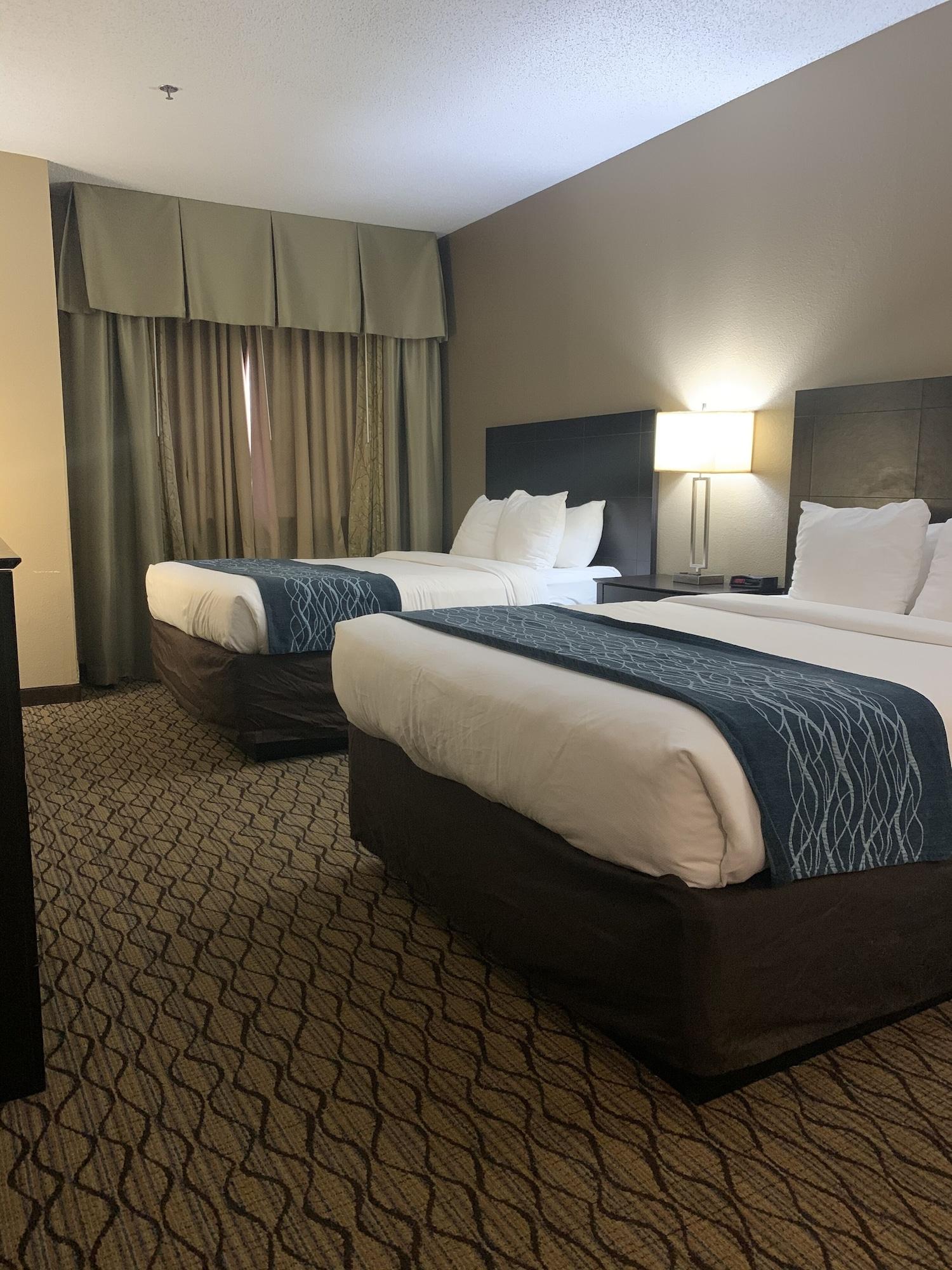 Comfort Inn & Suites Crystal Inn Sportsplex Gulfport Extérieur photo