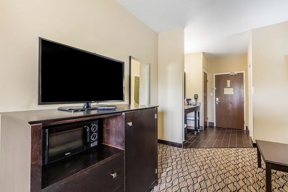 Comfort Inn & Suites Crystal Inn Sportsplex Gulfport Extérieur photo